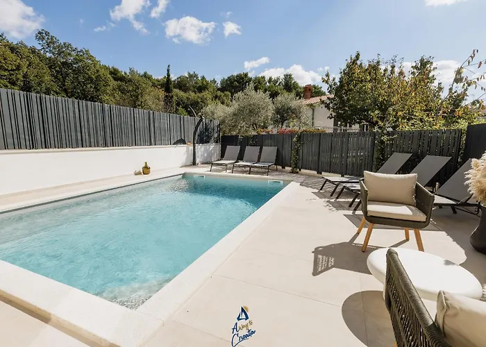 Zola By Awaytocroatia Vila Visnjan