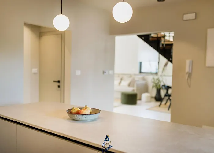 Zola By Awaytocroatia