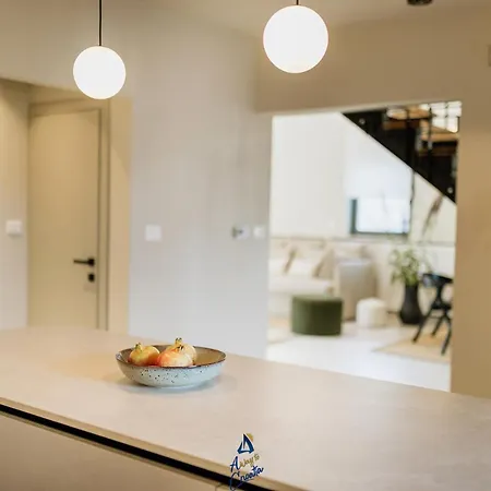 Zola By Awaytocroatia